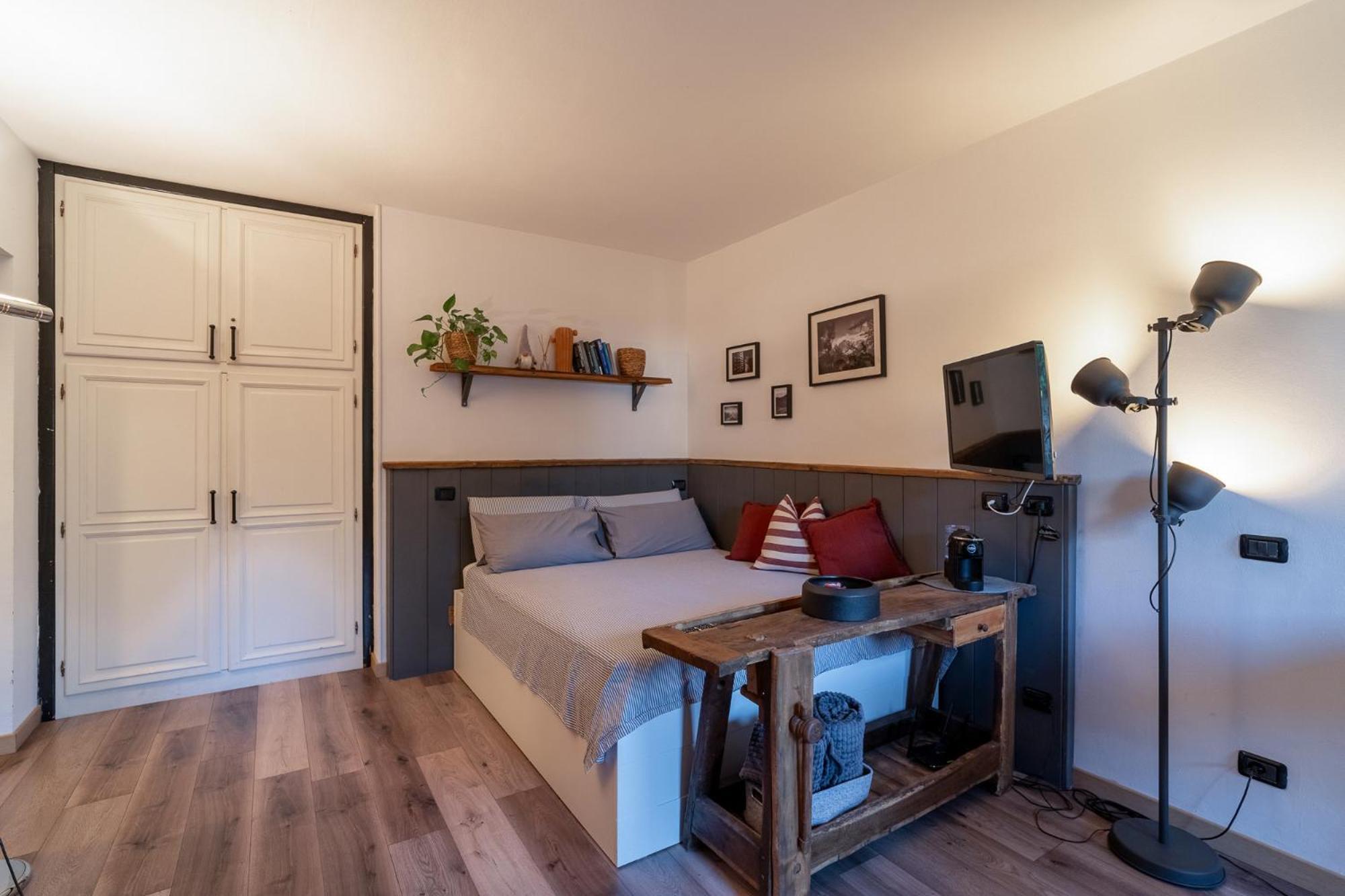 Outdoor Apartments - Studio11Centro アオスタ エクステリア 写真